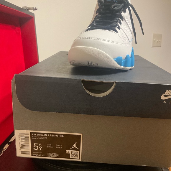 Jordan 9 - Picture 5 of 10